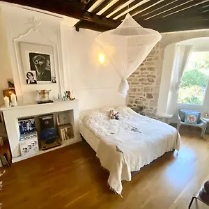 Aparthotel La Sainte Claire Francia